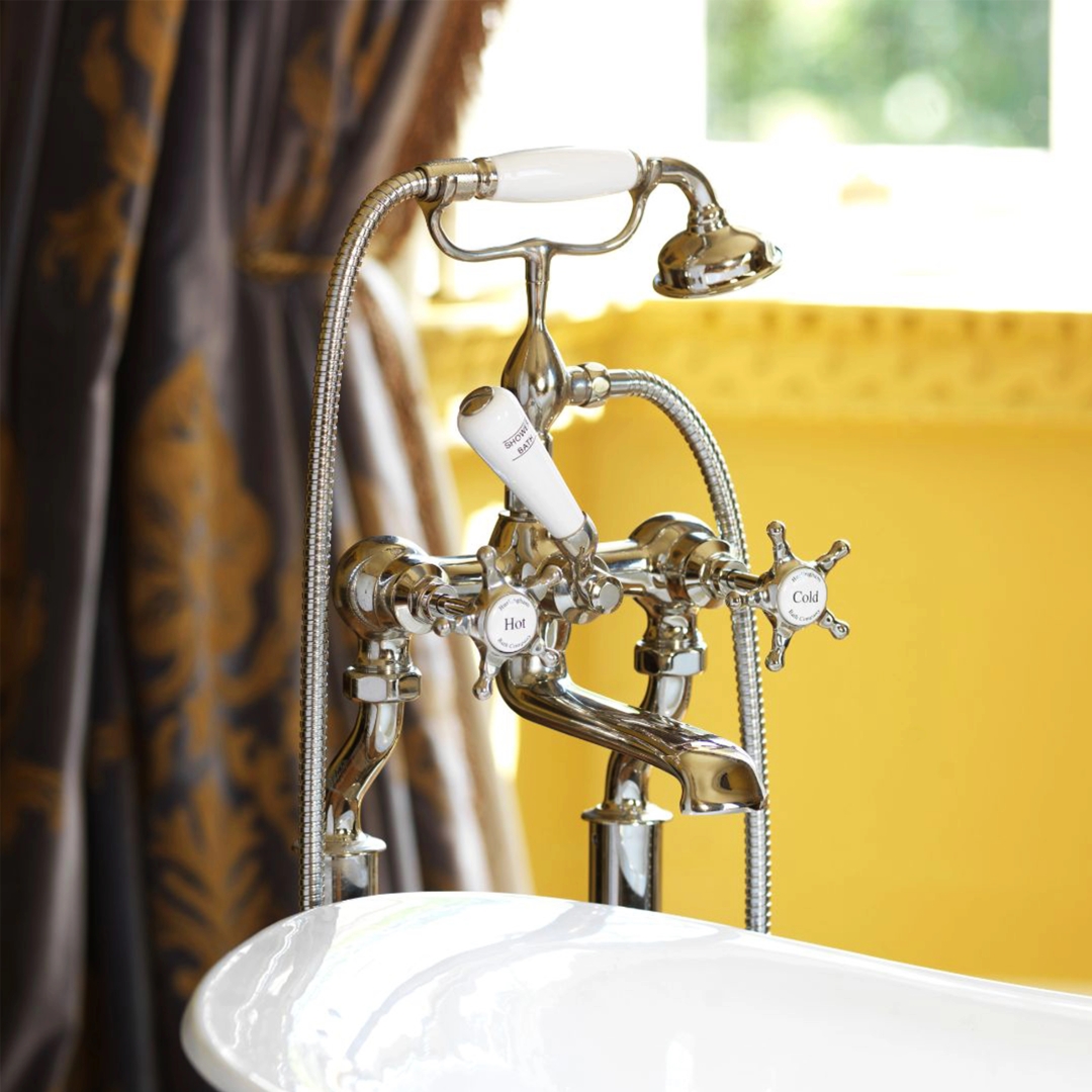 The Elegance of Traditional Freestanding Taps and Bath Fillers: Features and Benefits