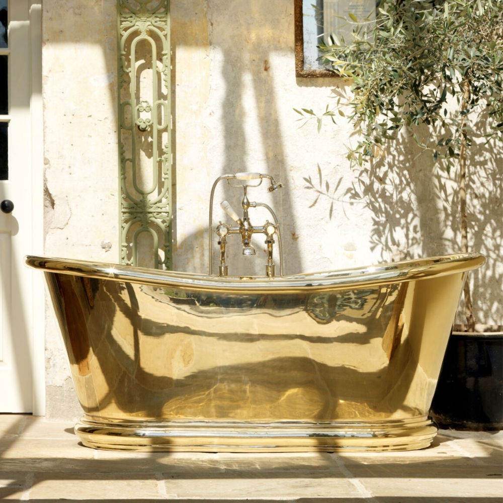 The Luxury and Elegance of Brass Baths: Features and Benefits