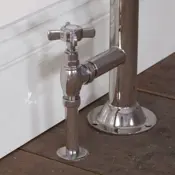 towel rail manual valve nickel range